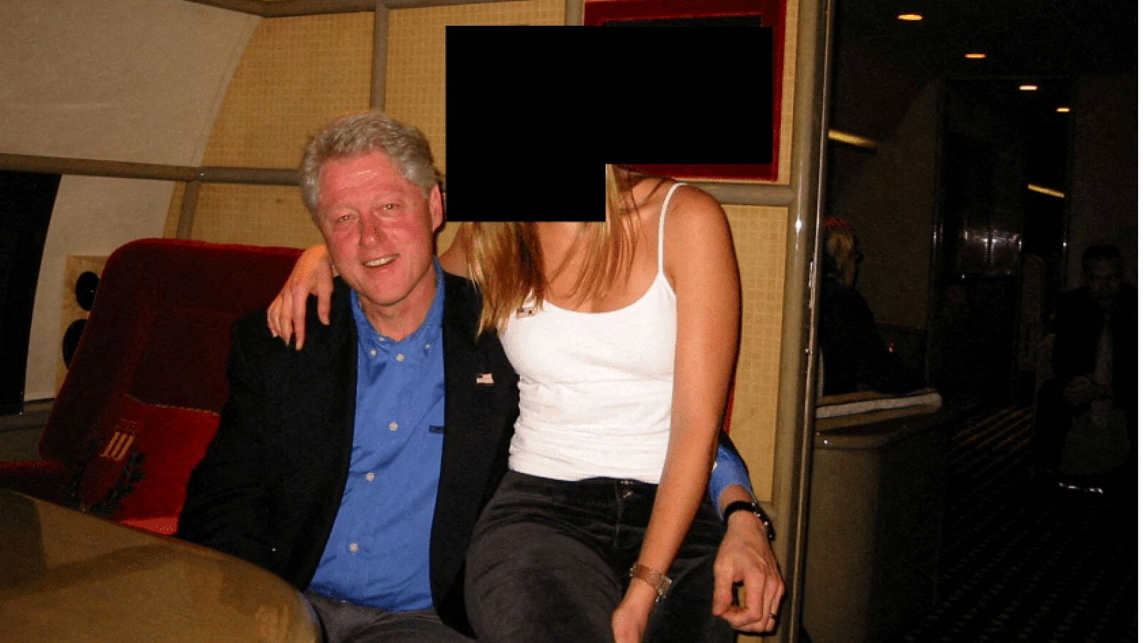 El Departamento de Justicia difunde miles documentos del caso Epstein antes de que venza el plazo legal