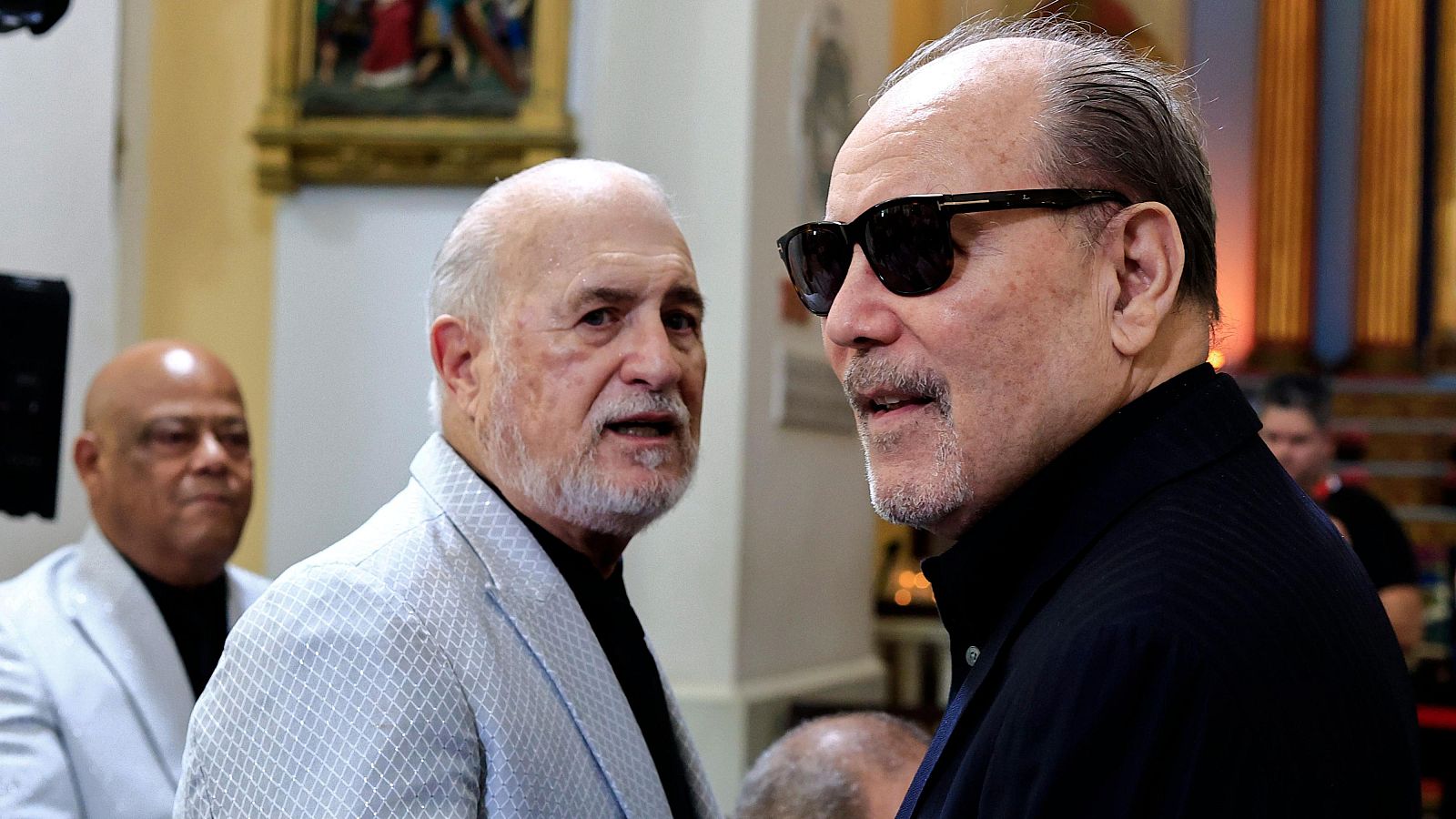 Rubén Blades cuestiona que, tras 36 años de la invasión de Panamá, no se sepa la cifra de muertos