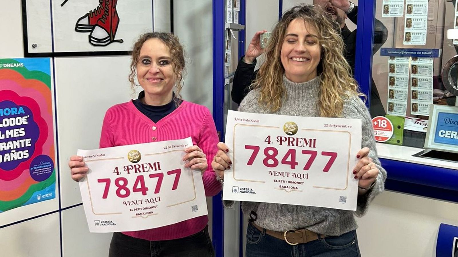 La Vicky i la Lorena, loteres de l'administració de Badalona que ha repartit el segon premi