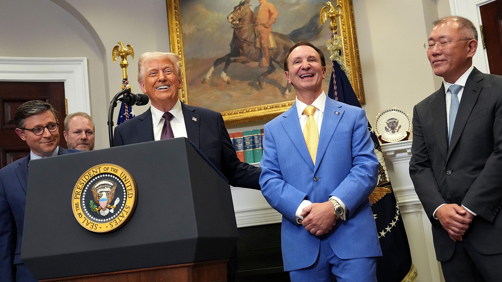 El presidente de Estados Unidos, Donald Trump, y el gobernador de Luisiana, Jeff Landry, en un acto el 24 de marzo de 2025 en Washington