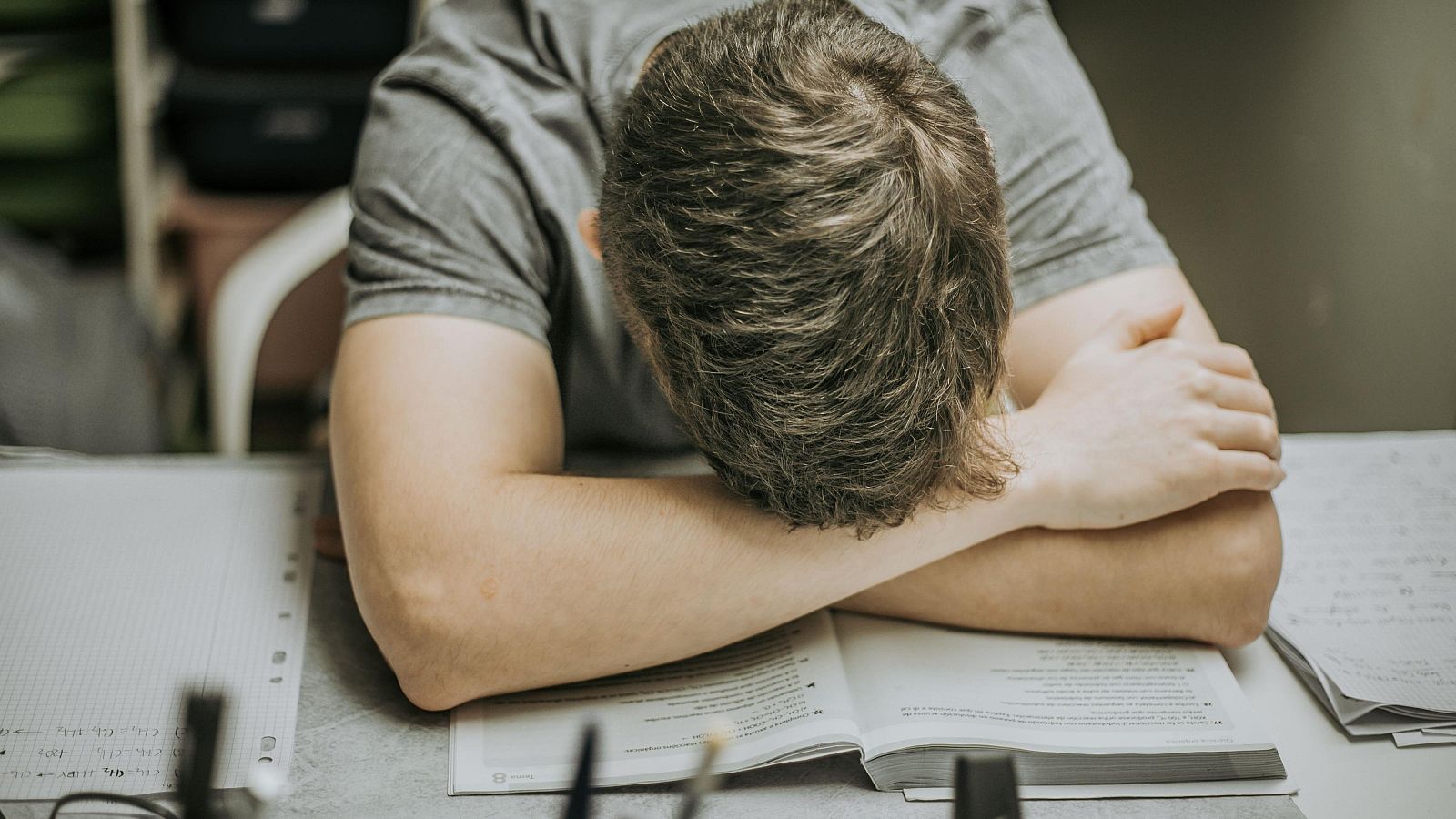 El Gobierno central convoca 17.986 plazas de oposición para la Administración General del Estado