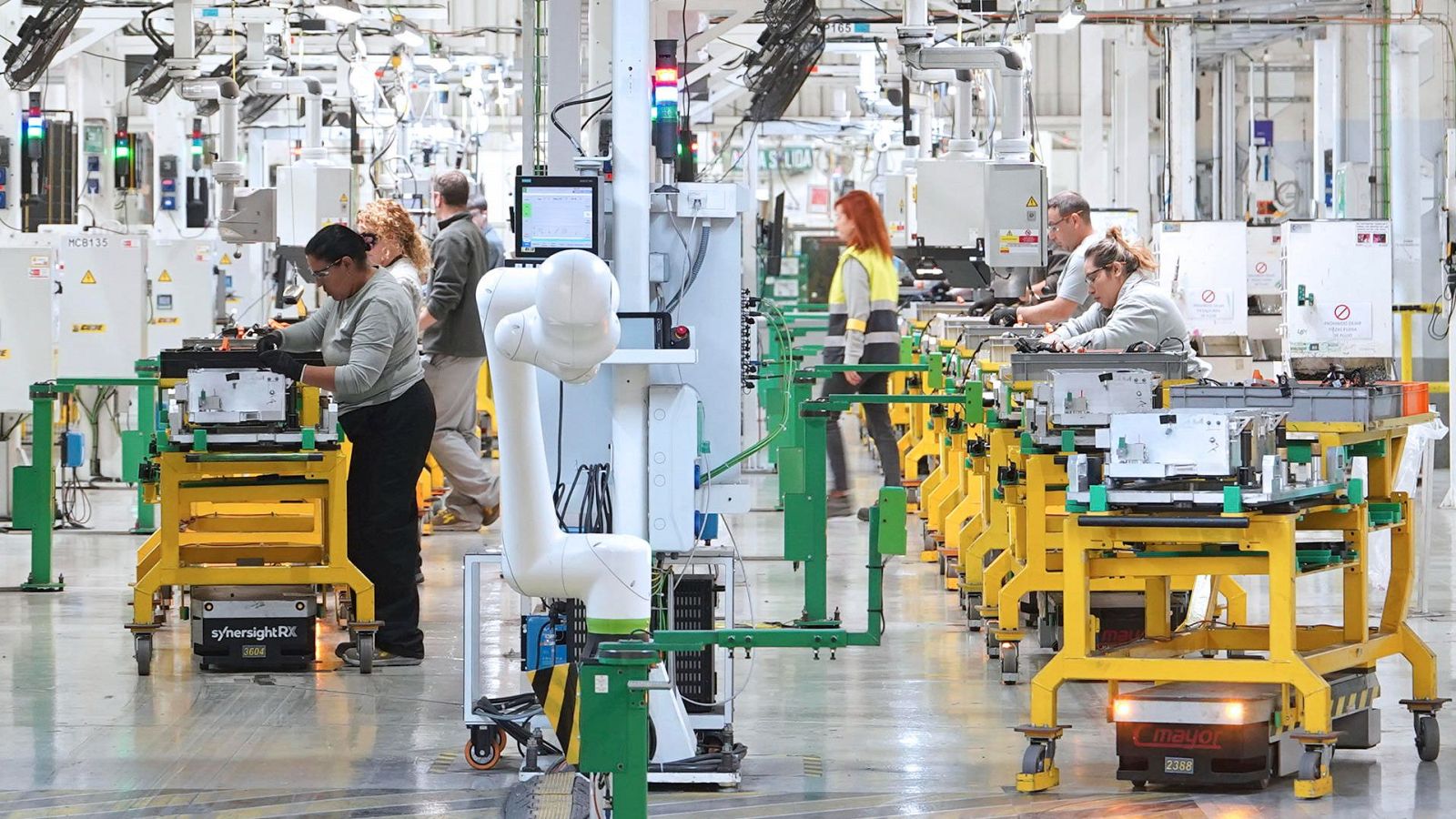 PIB: El INE confirma que la economía española creció un 0,6% en el tercer trimestre por el consumo y la inversión