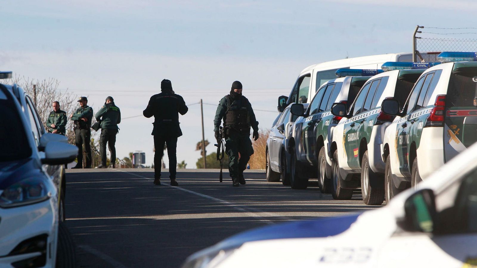 Despliegue policial en la pedanía de La Marina, Elche