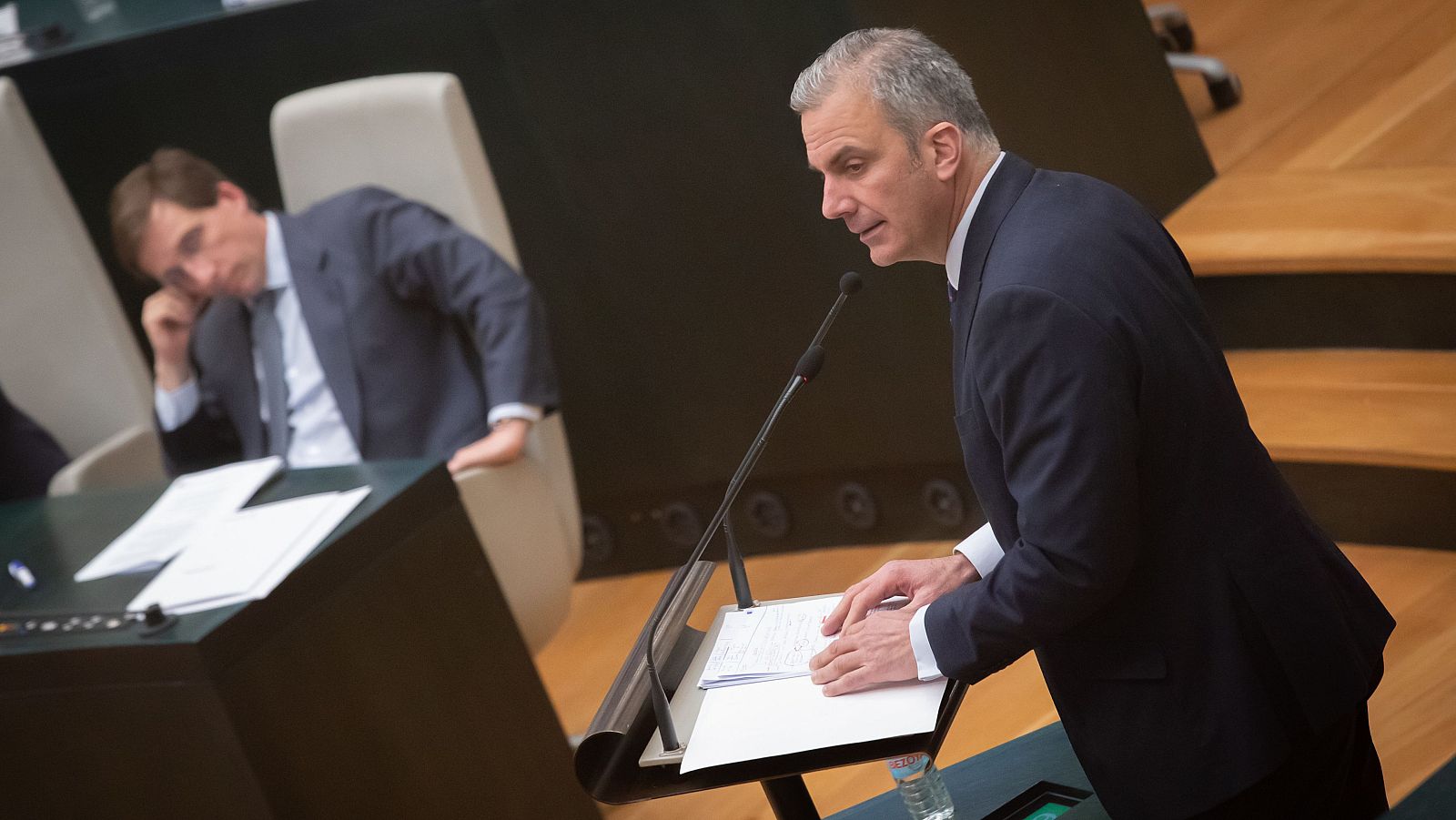 Vox expulsa a Ortega Smith de la ejecutiva