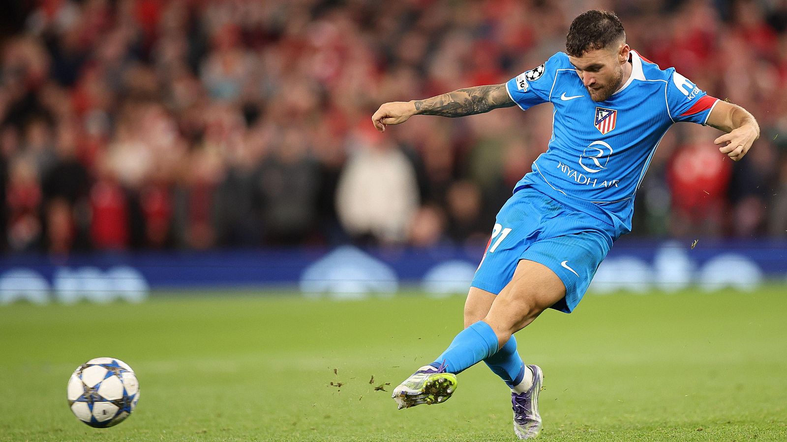 Javi Galán, en un partido con el Atlético de Madrid