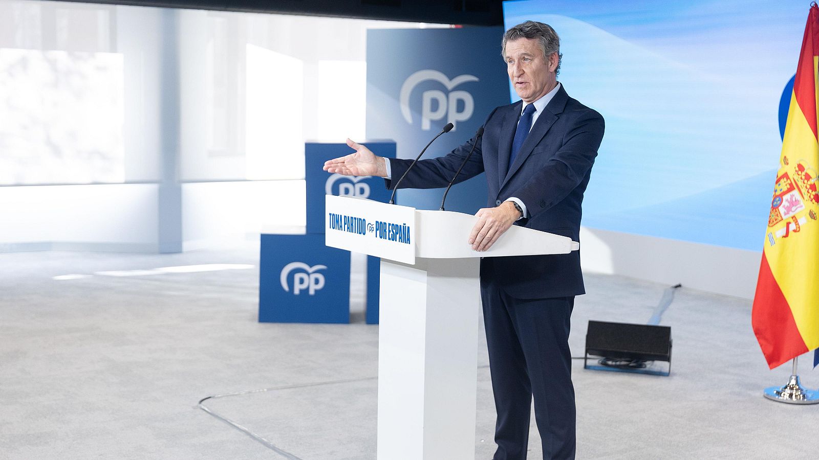 El presidente del PP, Alberto Núñez Feijóo, durante el balance de año