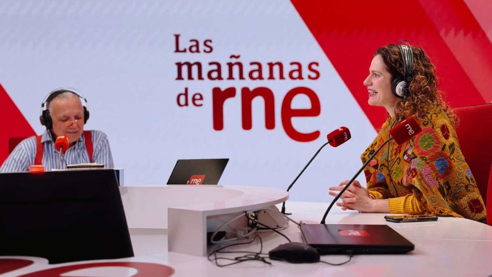 Lidia San José, en un momento de su entrevista en 'Las mañanas de RNE'.