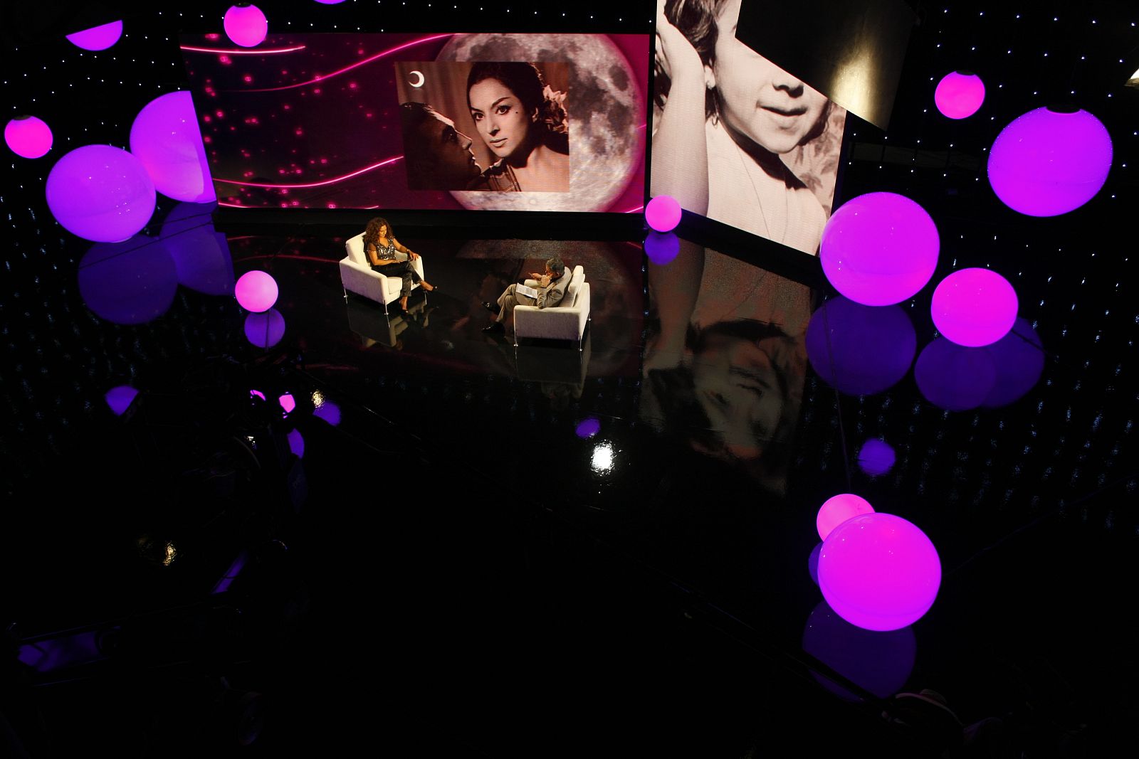 Lolita en "En noches como ésta"