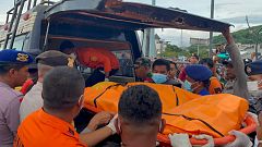 Hallan el cuerpo de uno de los niños españoles desaparecidos tras el naufragio de un barco en Indonesia