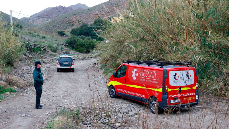 Concluye sin resultados la búsqueda de Gabriel Cruz en la zona donde apareció una camiseta