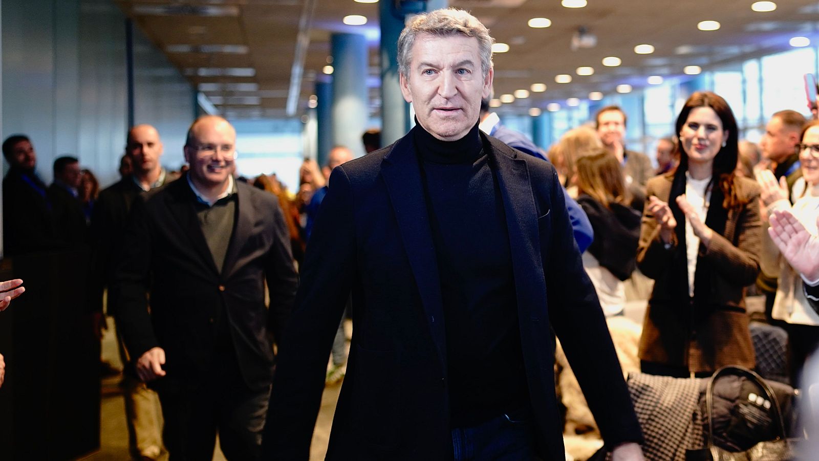 Feijóo convoca a sus barones a una cumbre sobre financiación autonómica