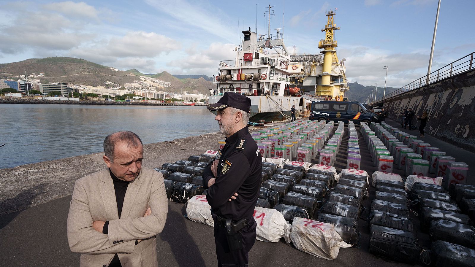 Alijo de cocaína incautado en alta mar por la Policía Nacional