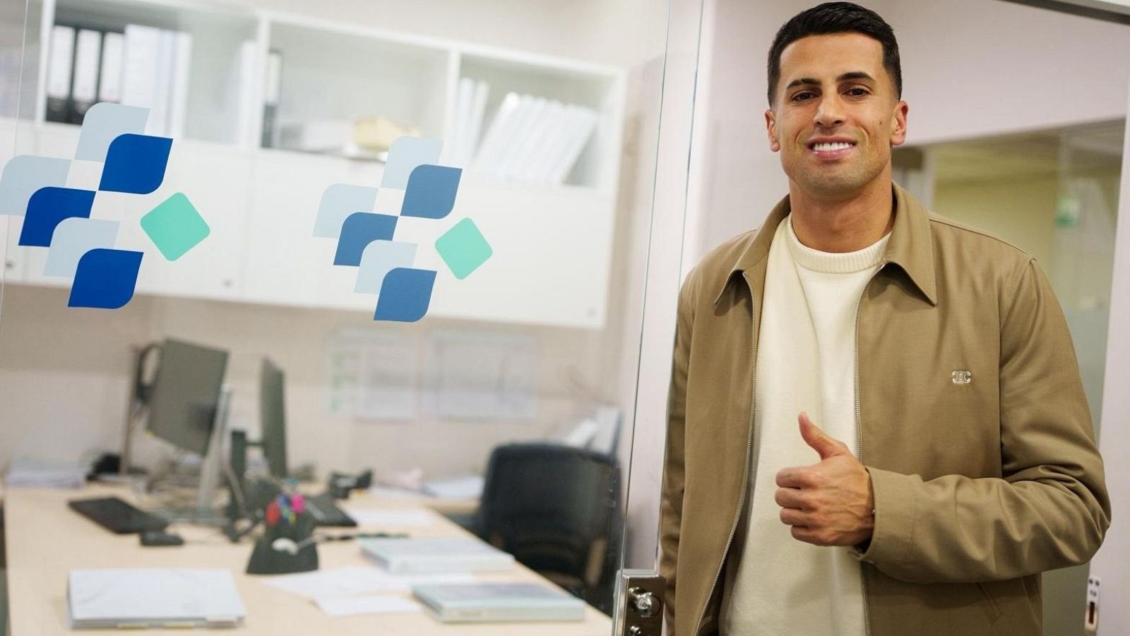 Joao Cancelo regresa al Barça