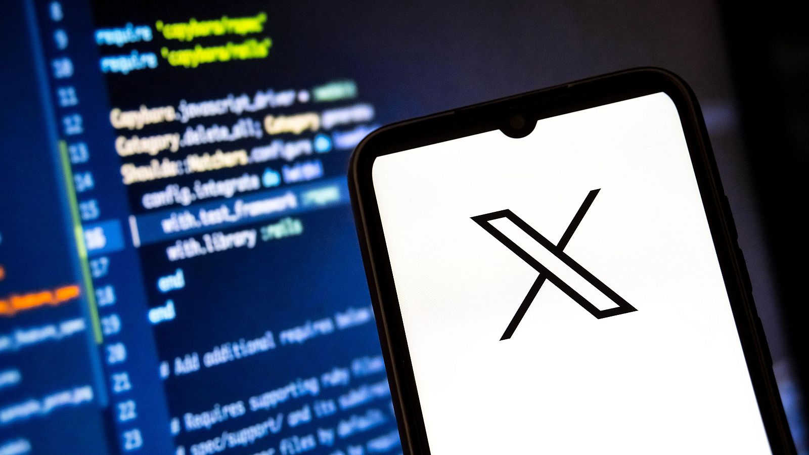 La red social X registra numerosos problemas y se encuentra caída