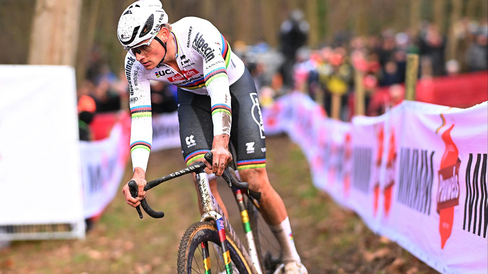 Van der Poel, en la prueba de la Copa del Mundo de ciclocross de Namur