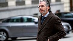 Un juez cita a declarar a Granados por injurias y calumnias tras la querella de Cifuentes contra él
