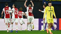 El Villarreal no despierta de su pesadilla en Champions; el Ajax se agarra a sus opciones de clasificación