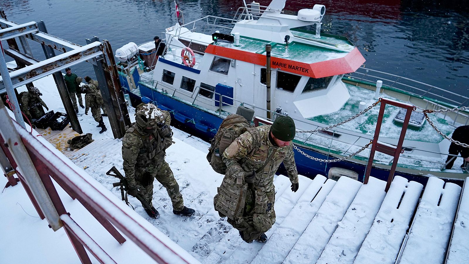 Francia pide un ejercicio militar de la OTAN en Groenlandia y está dispuesta a participar