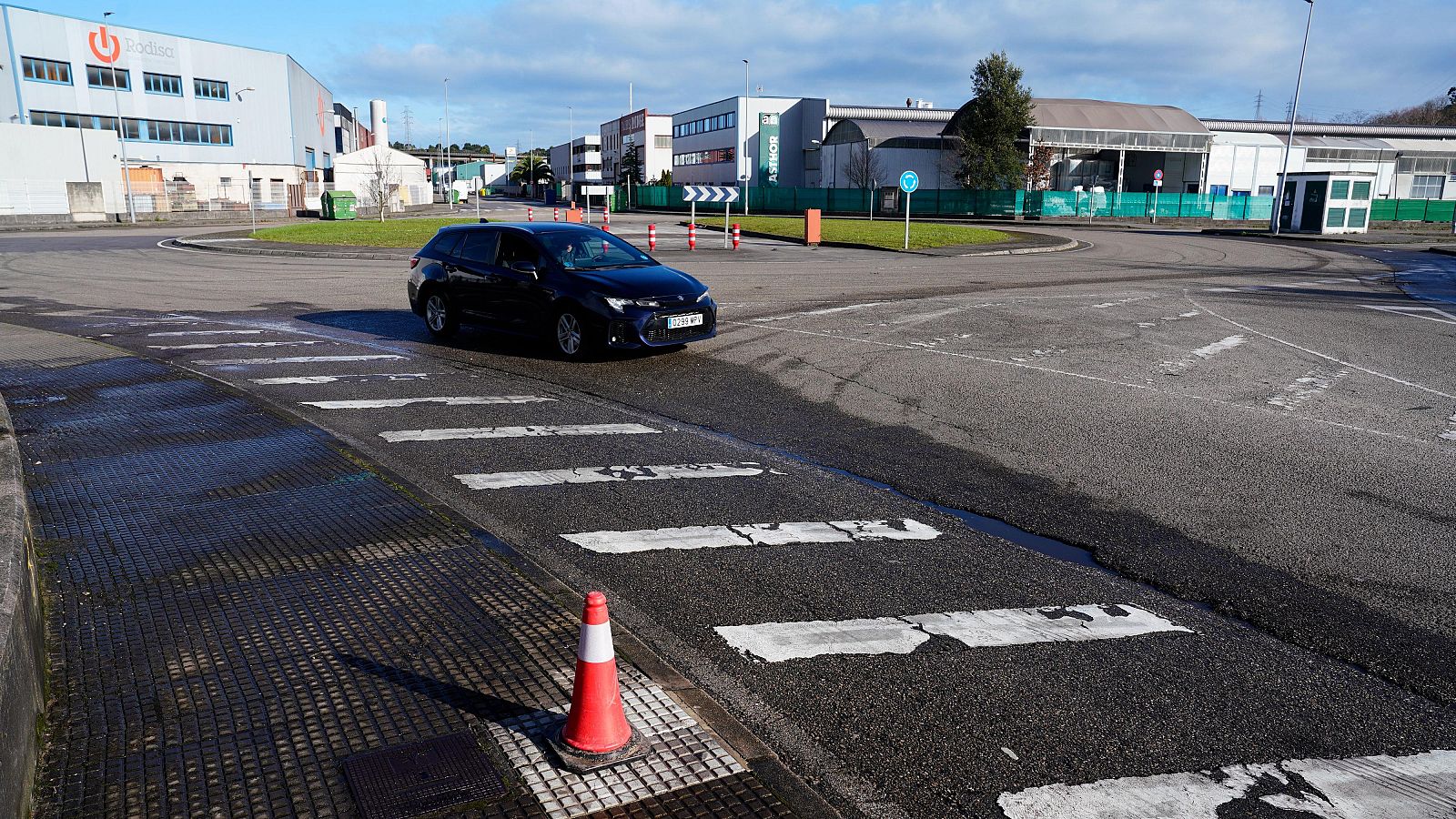Nueve heridos en un atropello múltiple durante la celebración de una carrera ilegal en Gijón