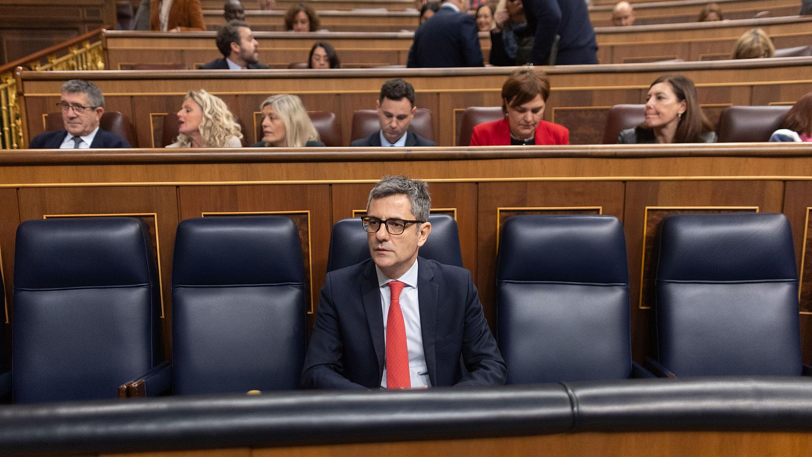 El Congreso vota los decretos de las pensiones y antidesahucios sin cerrar el apoyo de Junts