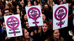 Cientos de miles de mujeres españolas salen a la calle en una jornada histórica para reivindicar la igualdad efectiva