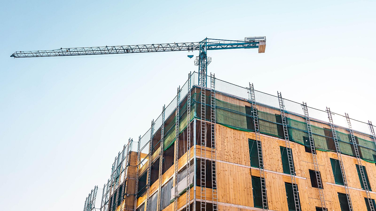 El Gobierno licitará este trimestre la construcción de 2.800 nuevas viviendas para aumentar el parque público