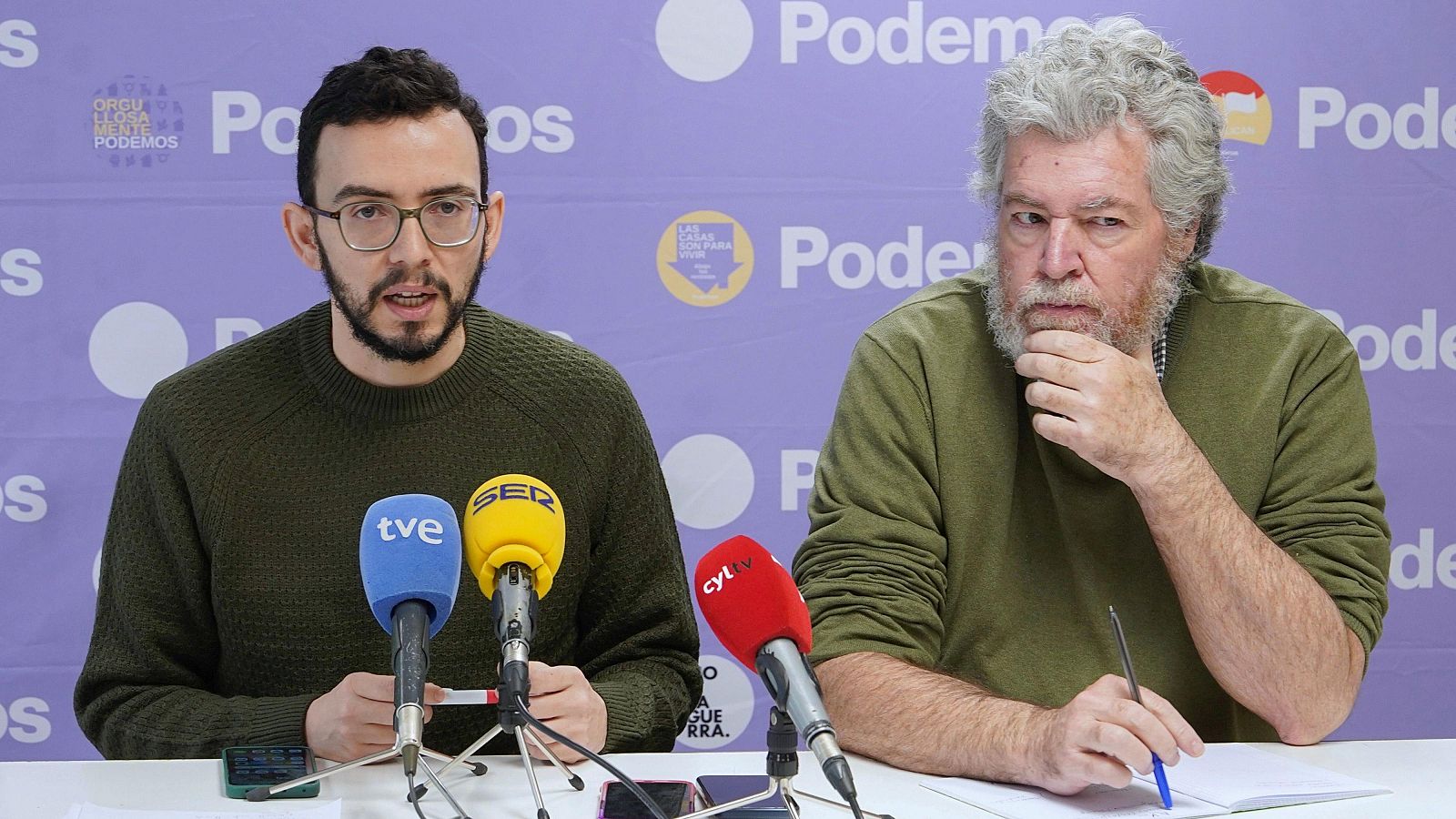 Miguel Ángel Llamas, coordinador de Podemos CyL, y Juantxo López de Uralde, coordinador federal de Alianza Verde