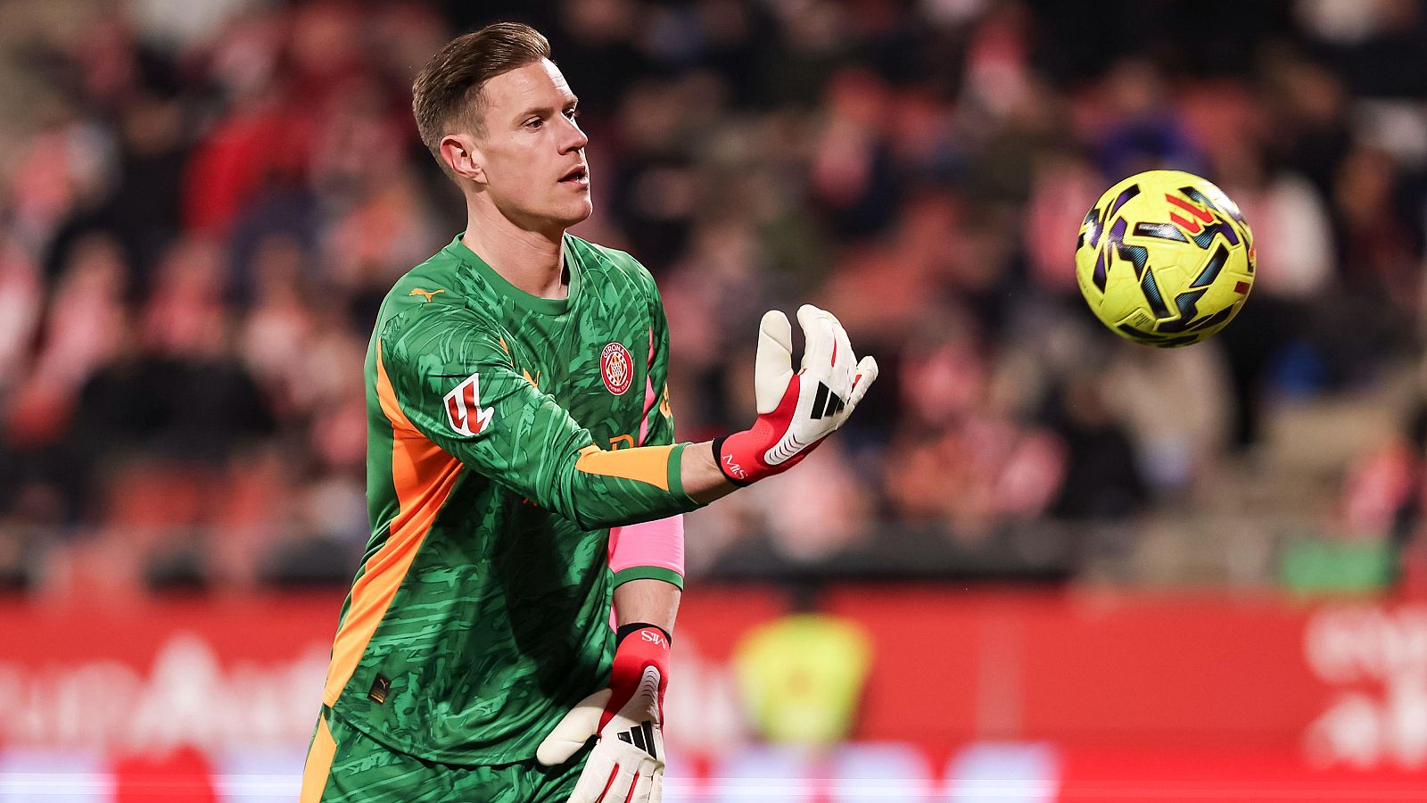 Ter Stegen pasará por el quirófano este mismo viernes.