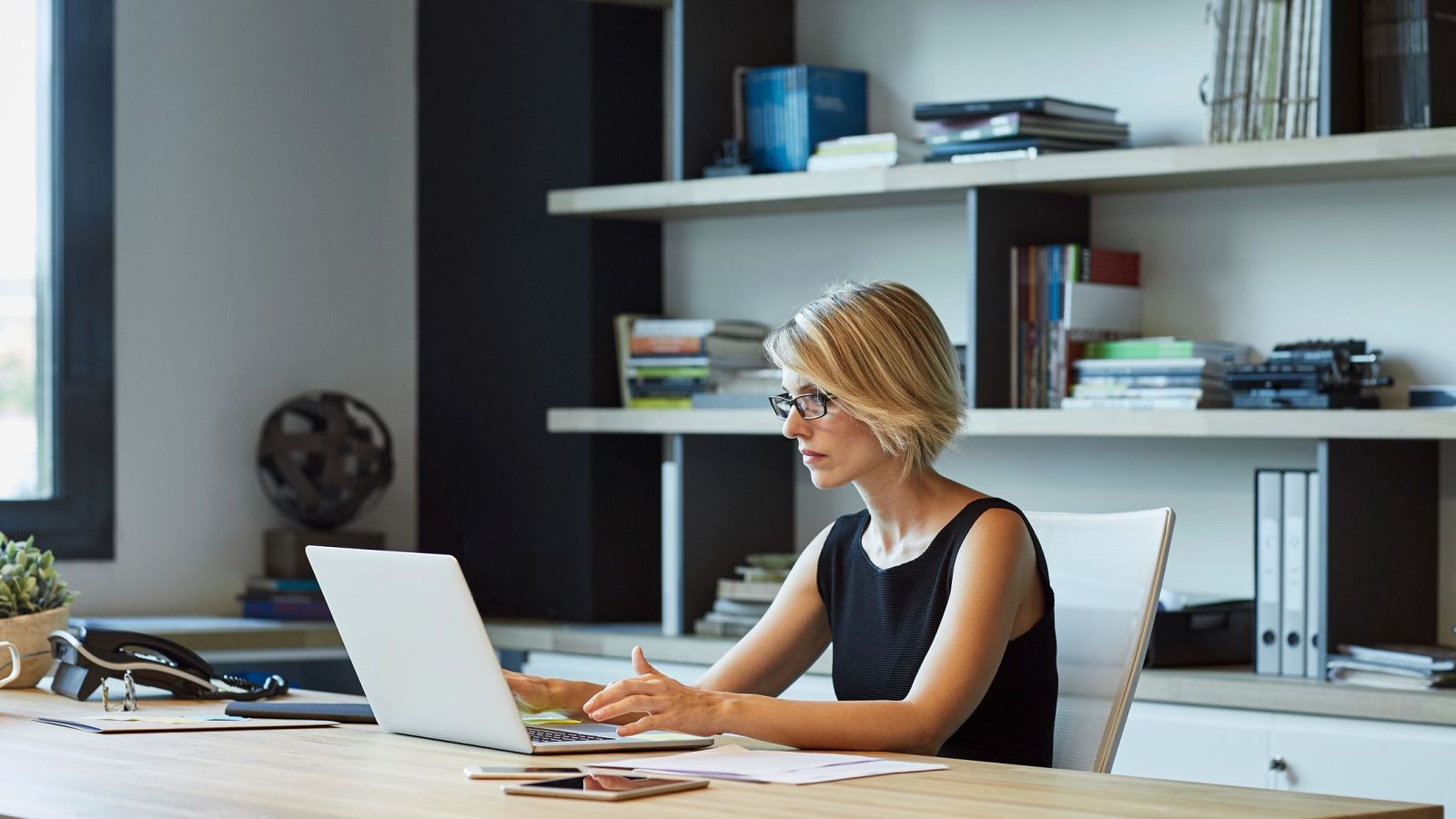 La brecha salarial se estanca: las mujeres cobran un 20% menos de media