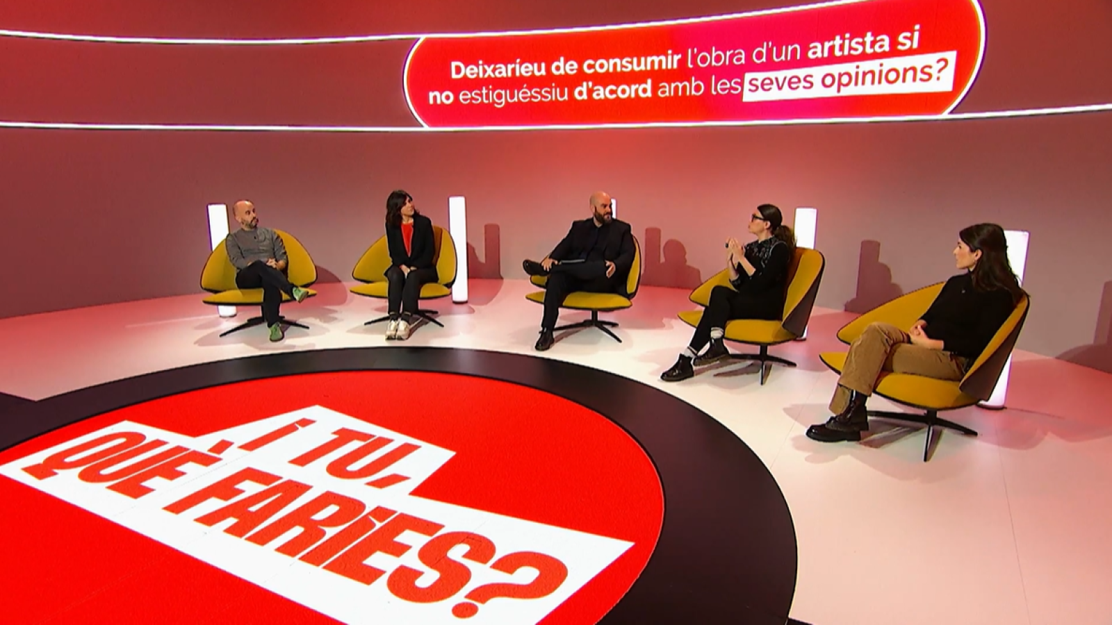 Patrick Urbano, Antonio Gómez, Helena Sardà, Jahel Queralt i Marta Roqueta a 'I tu què faries?'