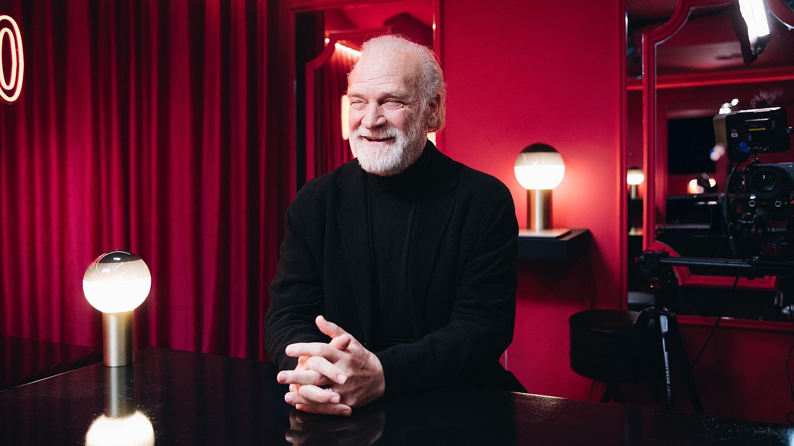 Lluís Homar, actor: "El viatge més important de la vida és el viatge cap a un mateix"