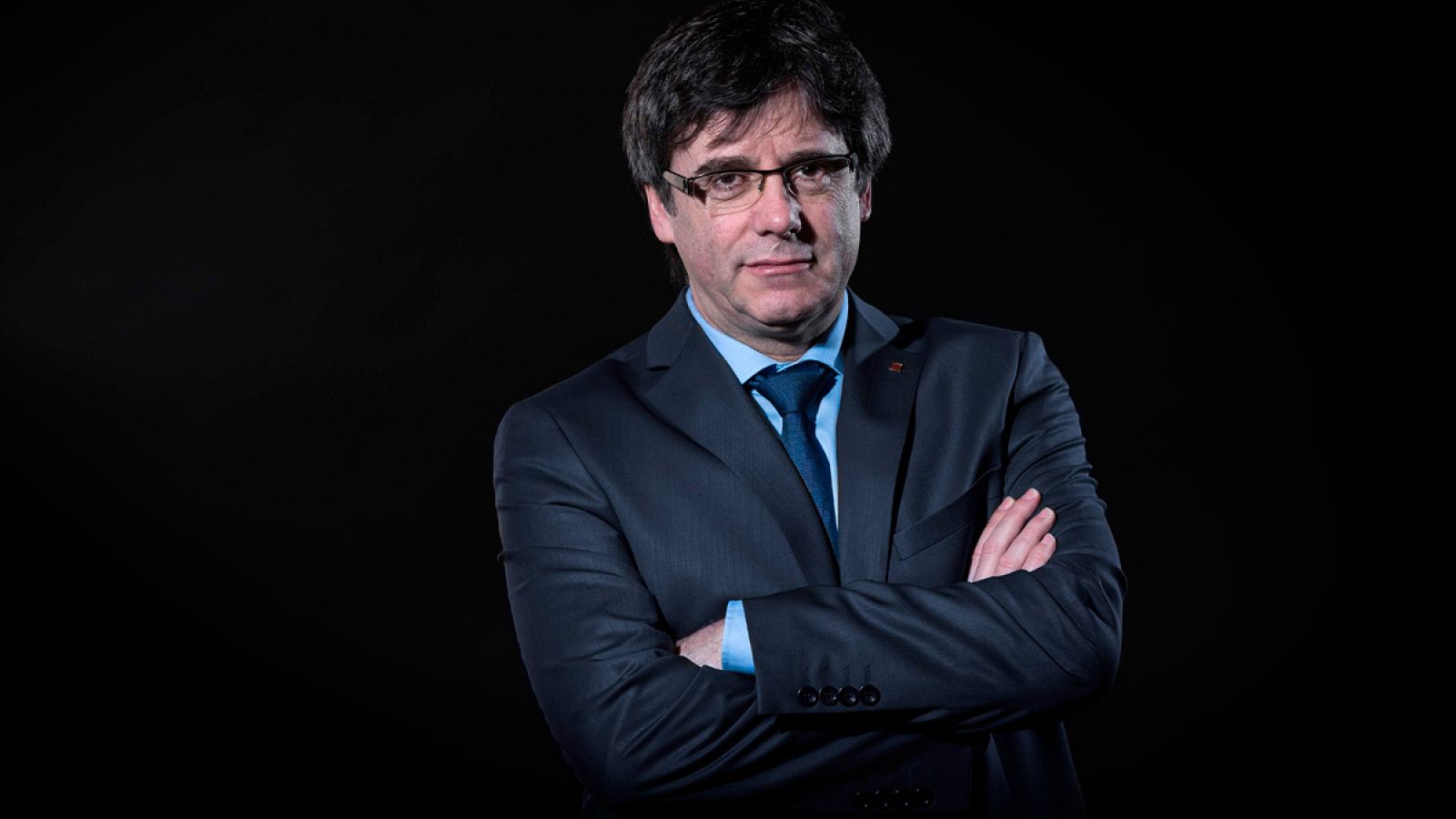 Carles Puigdemont posa durante una sesión de fotos en Bruselas.