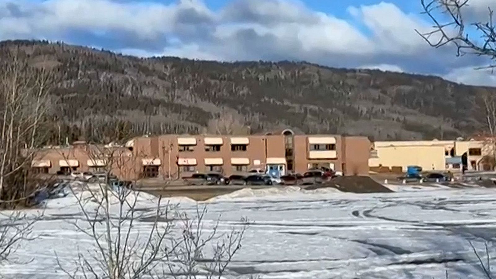 Instituto de Tumbler Ridge donde se ha producido el tiroteo masivo en Canadá