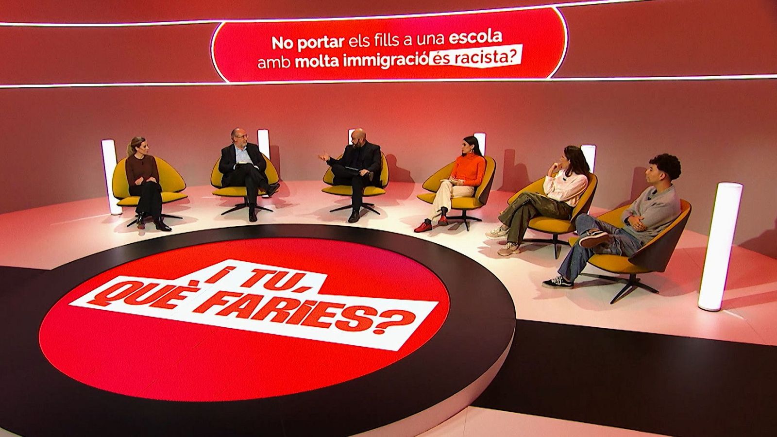 Segregació escolar a Catalunya: racisme o classisme a l'hora d'escollir centre educatiu?