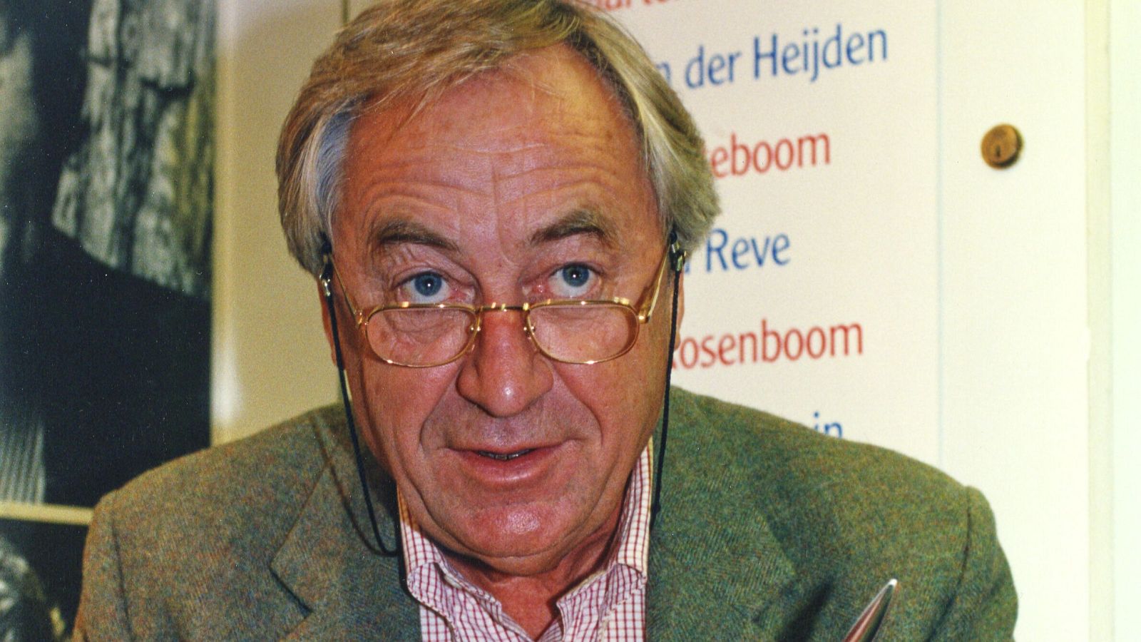 Muere en Menorca el escritor holandés Cees Nooteboomb a los 92 años