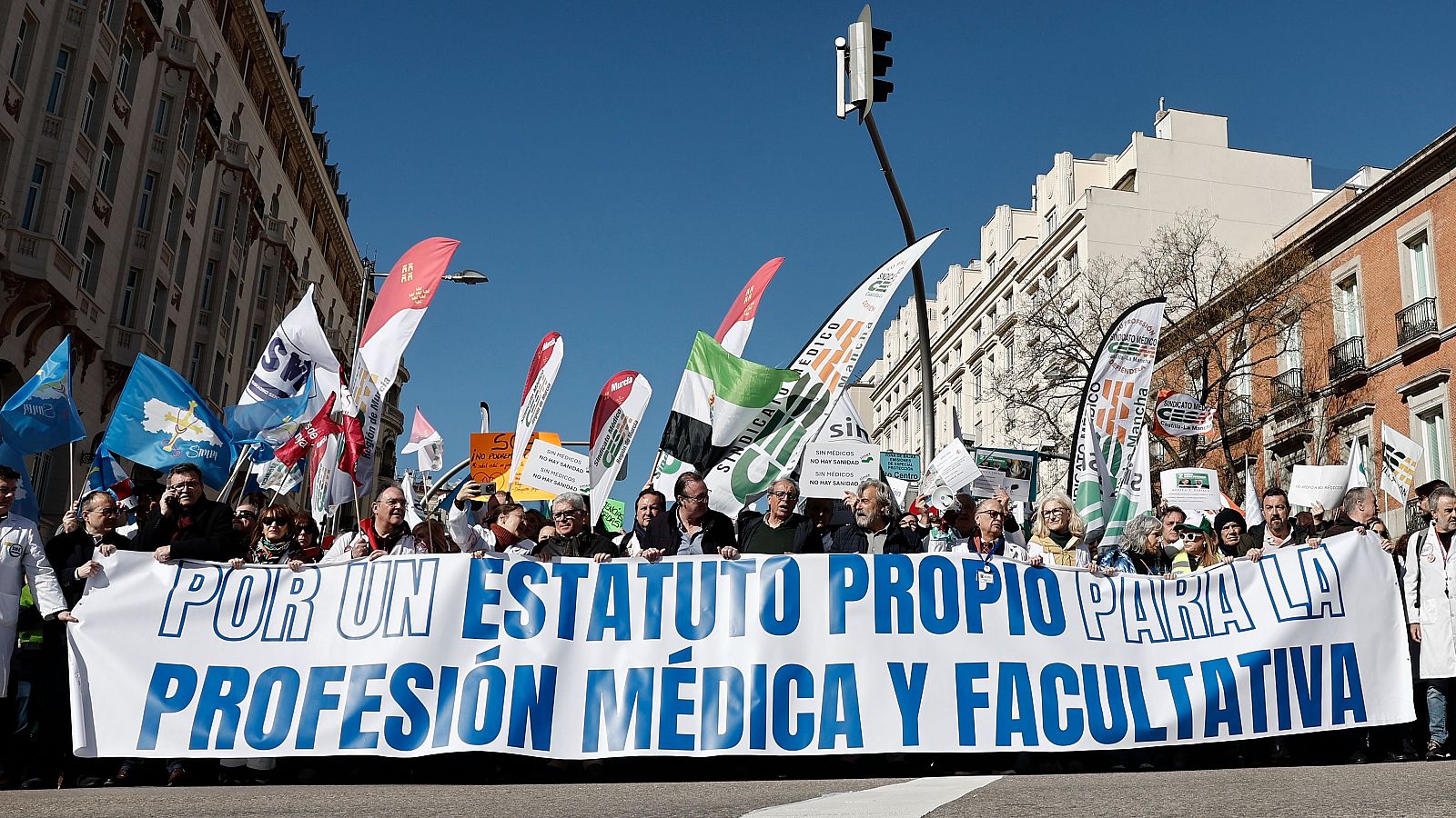 Vista de la manifestación de médicos previa a la huelga de la semana próxima