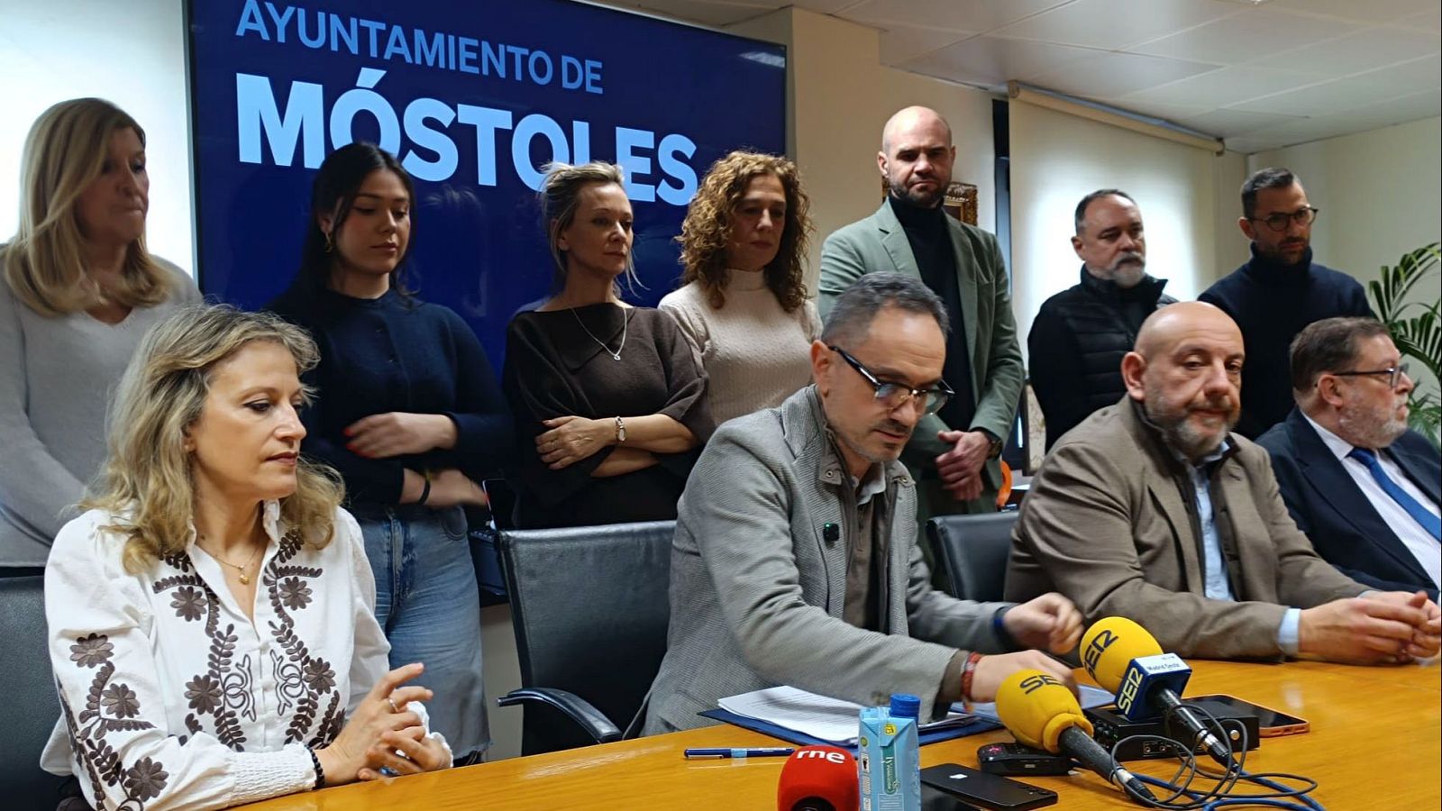 El alcalde de Móstoles, Manuel Bautista, en una rueda de prensa.