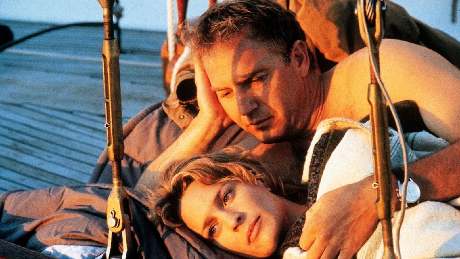 'Mensaje en una botella': donde ver gratis la película protagonizada por Robin Wright y Kevin Costner