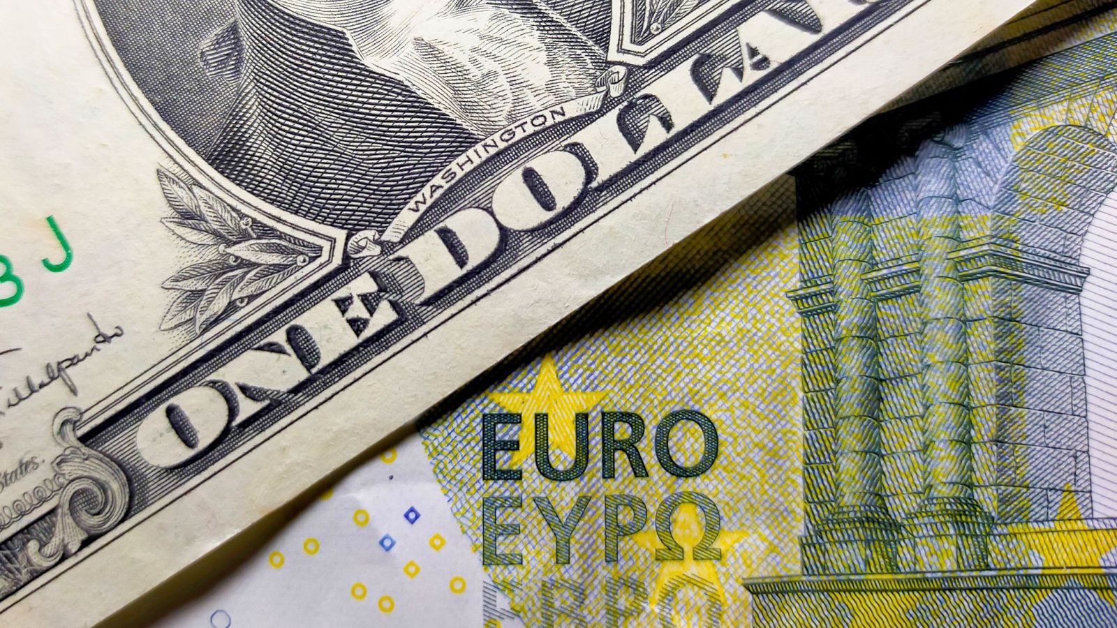 Un euro fuerte frente a la inestabilidad global: la estrategia de la UE para disputar la hegemonía al dólar