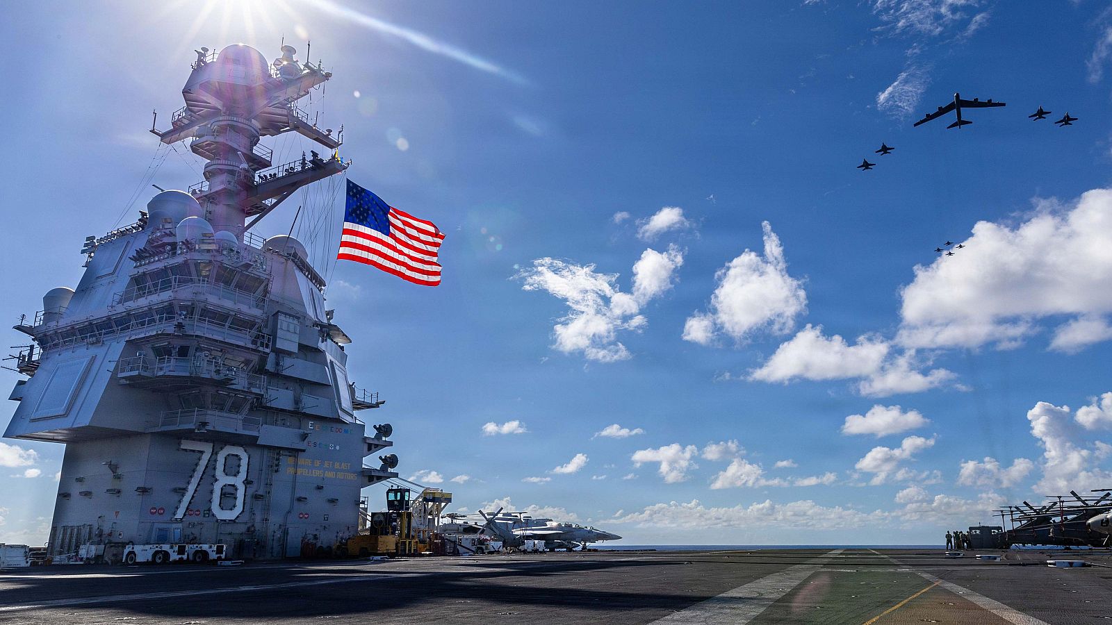 El portaaviones USS Gerald Ford de la Armada de EE.UU.