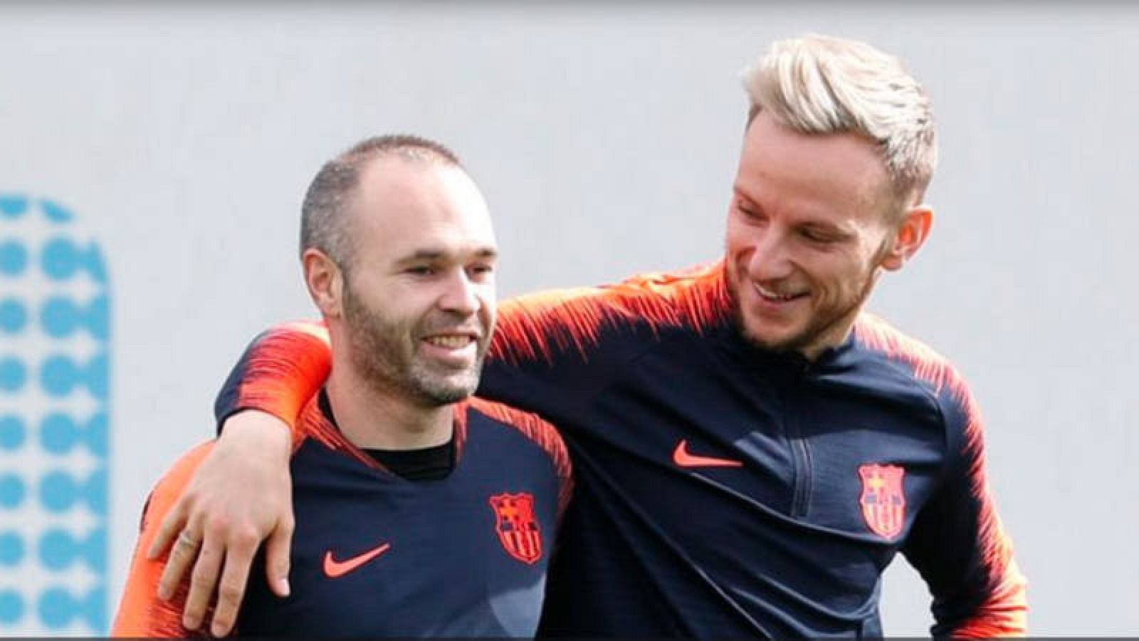 Iniesta en el entrenamiento de este lunes 12 de marzo