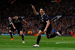 Ben Yedder hace la revolución industrial