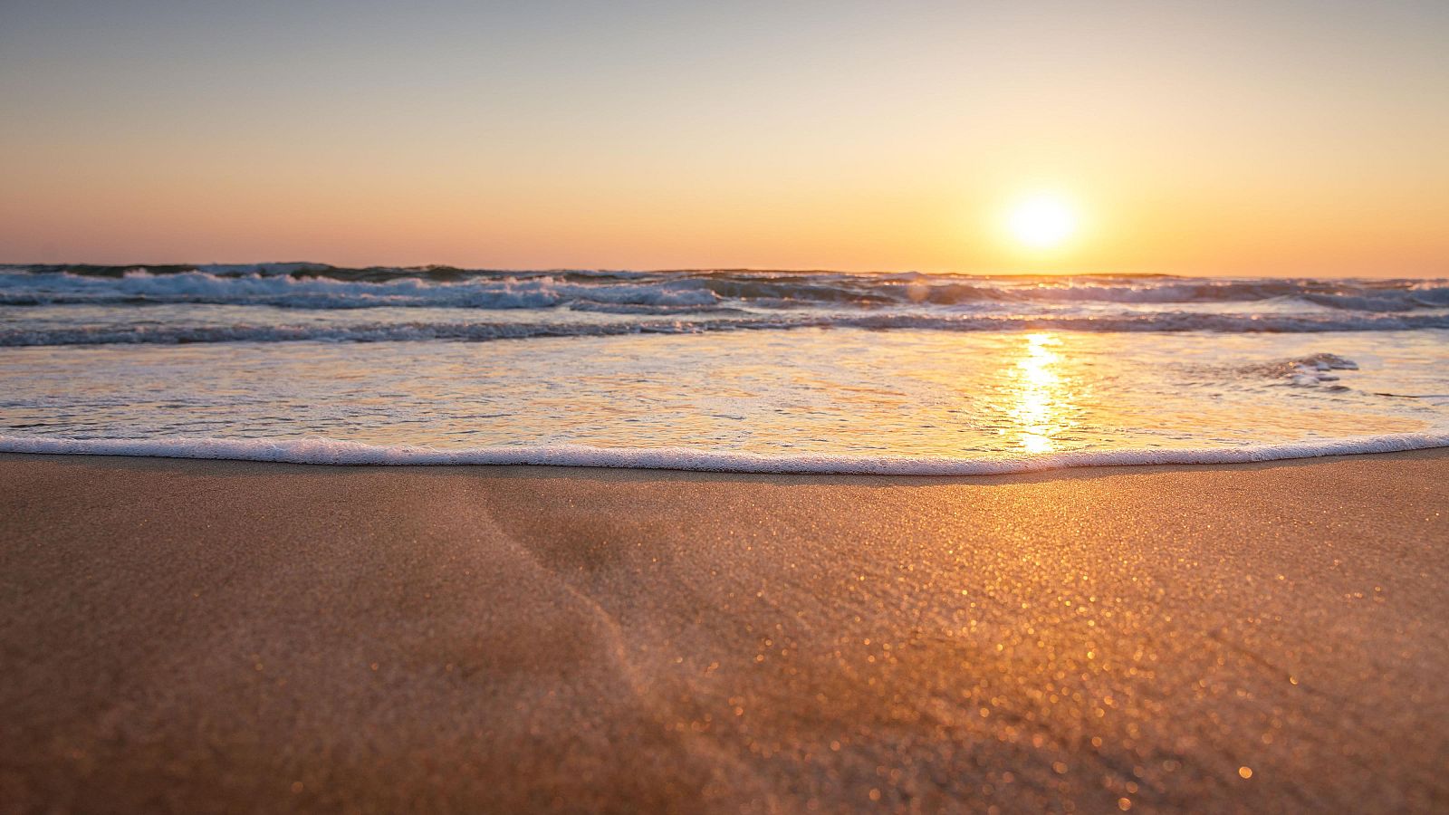 Amanecer en la playa