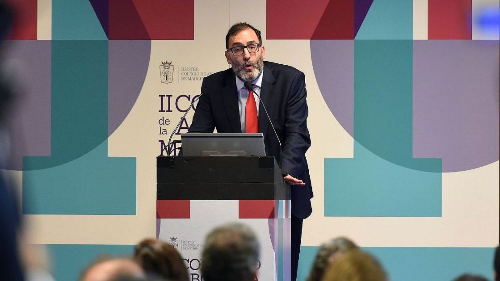 El juez de la Audiencia Nacional Eloy Velasco participa en una mesa redonda.