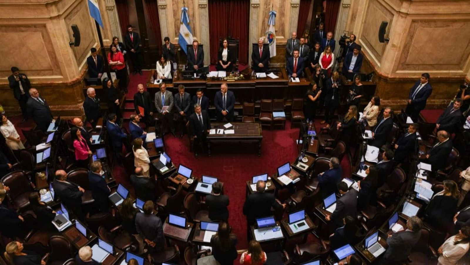 Vista general durante sesión plenaria en el Senado argentino, a 27 de febrero de 2026, en Buenos Aires (Argentina).