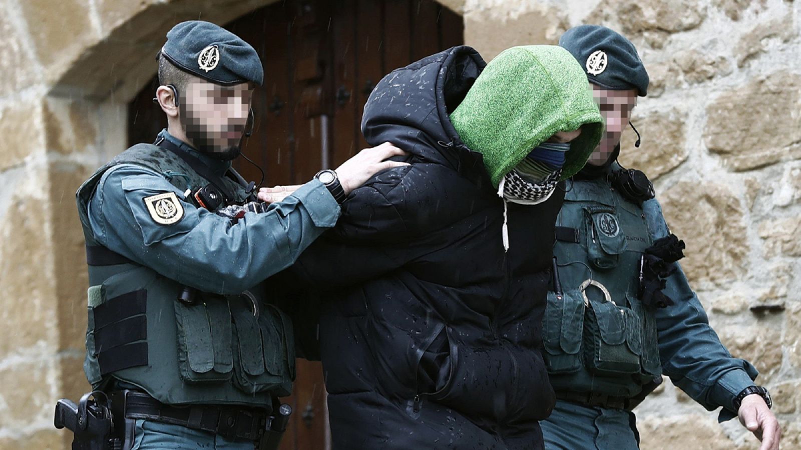 Detenido en Navarra un español converso al islam preparado para la acción yihadista en solitario