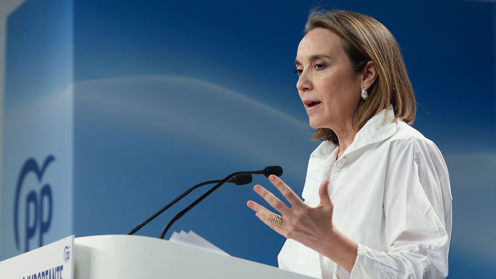 La vicesecretaria de Regeneración Institucional del PP, Cuca Gamarra, durante una rueda de prensa.
