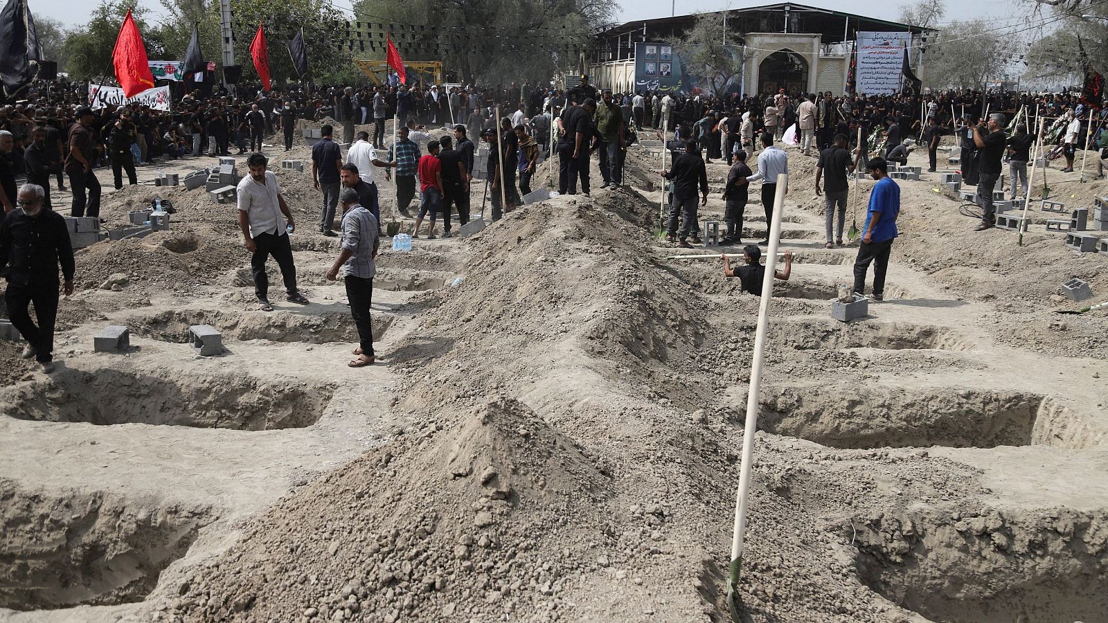 La ONU pide investigar como posible crimen de guerra el bombardeo de la escuela en Irán