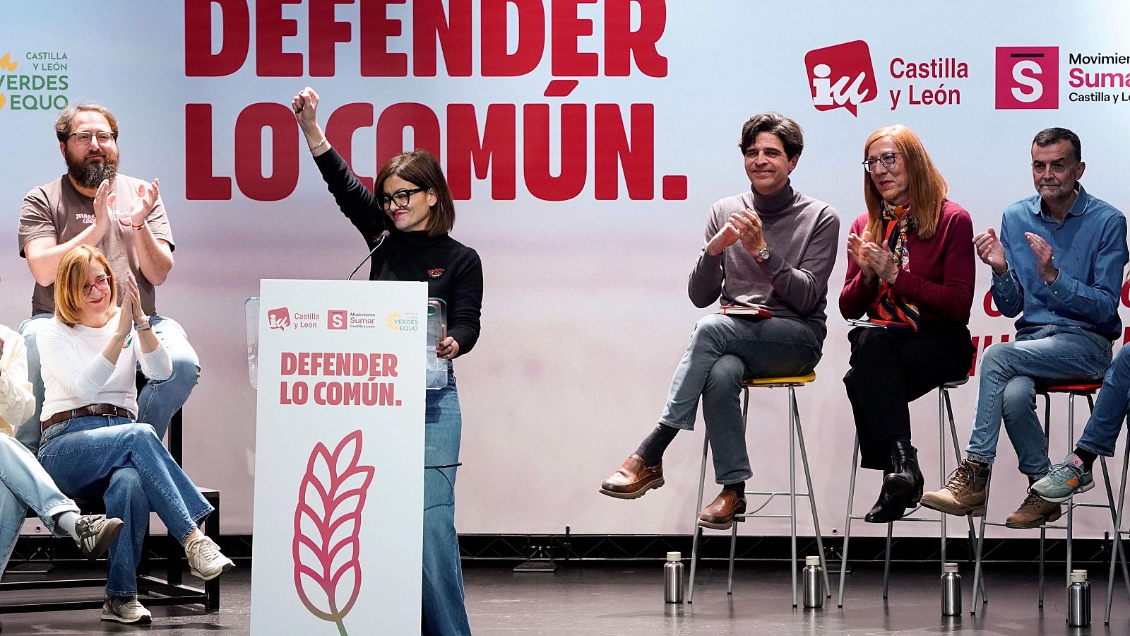 El coordinador federal de IU, Antonio Maíllo, y la ministra de Juventud e Infancia, Sira Rego, participan en Valladolid en un acto de En Común