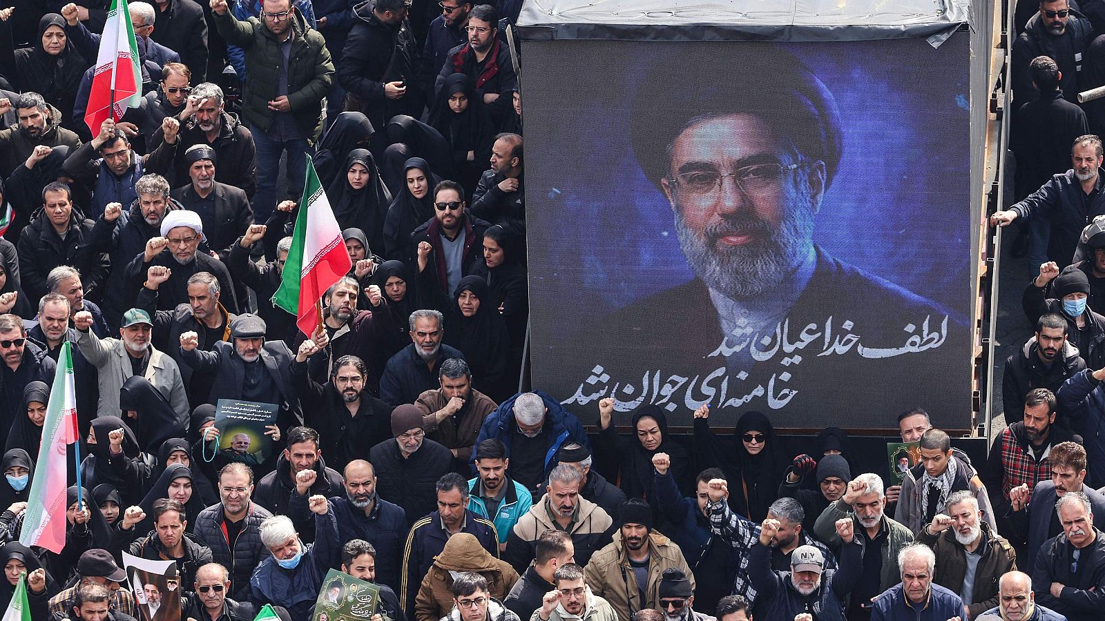 Irán confirma que su nuevo líder supremo, Mojtaba Jameneí, está herido levemente